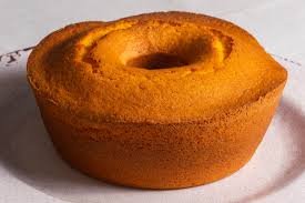 BOLO DE CENOURA 